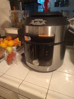 Pressure cooker