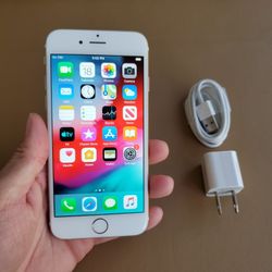 iPhone 6 - UNLOCKED - Like New  