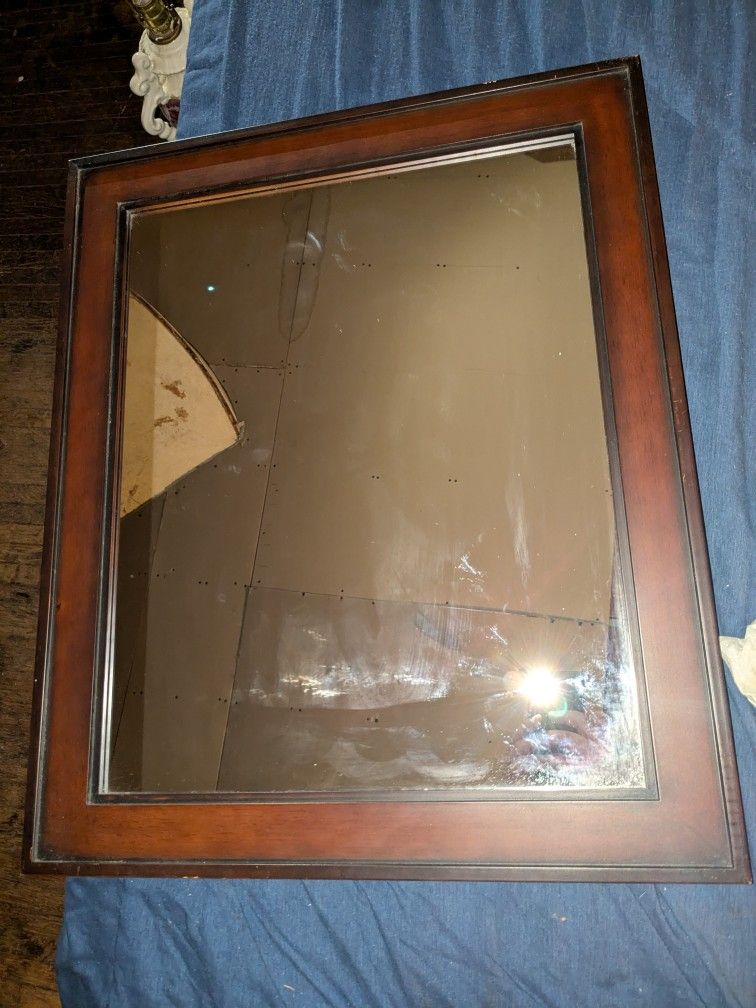 Wall Mirror 22x20 Inches 