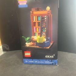 New LEGO GWP Exclusive Ideas Books Are My Passion Building Set 40698
