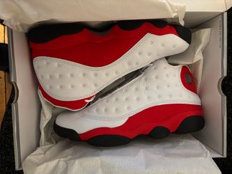 NIKE AIR JORDAN 13 CHICAGO
