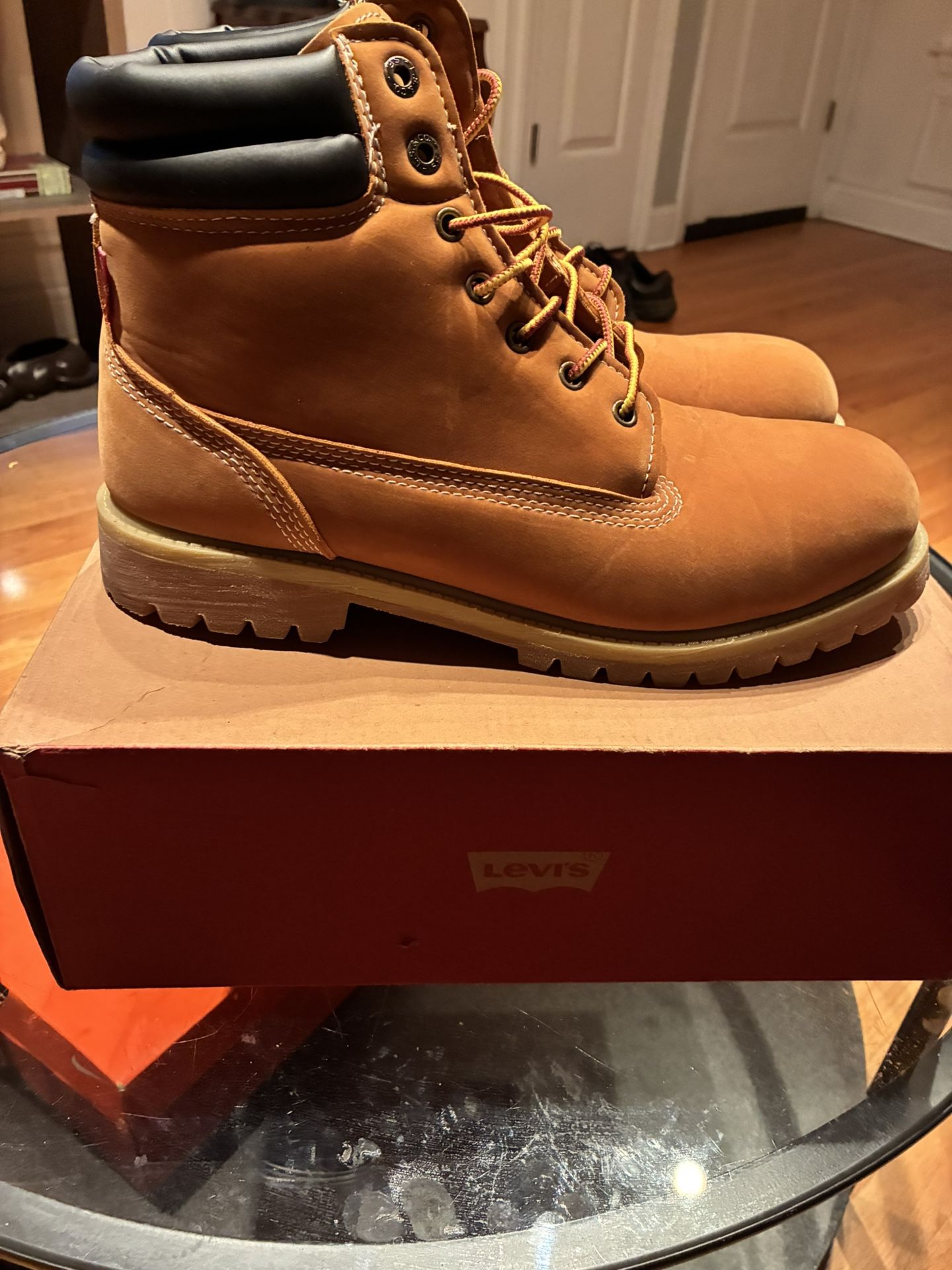 Levi Boots