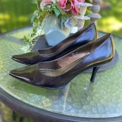 Calvin Klein Black Leather Heels Women’s Size 7.5 Pumps Shoes