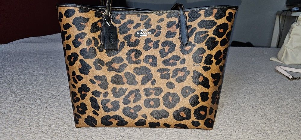 Coach Tote