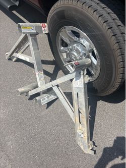 Ladder Jacks