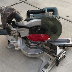 Compound corded miter saw