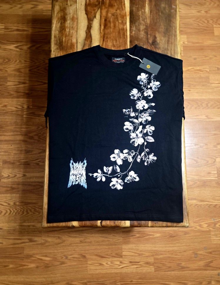 Dechire Men's Floral Bushido Graohic Tee