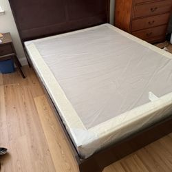 FREE Queen Bed Set – Wooden Frame, Mattress & Box Spring – Must Take All