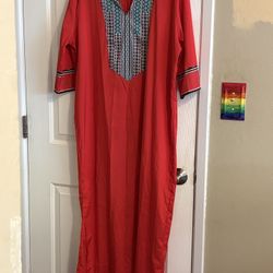 Red Caftan - Size XL - Long Length - $5