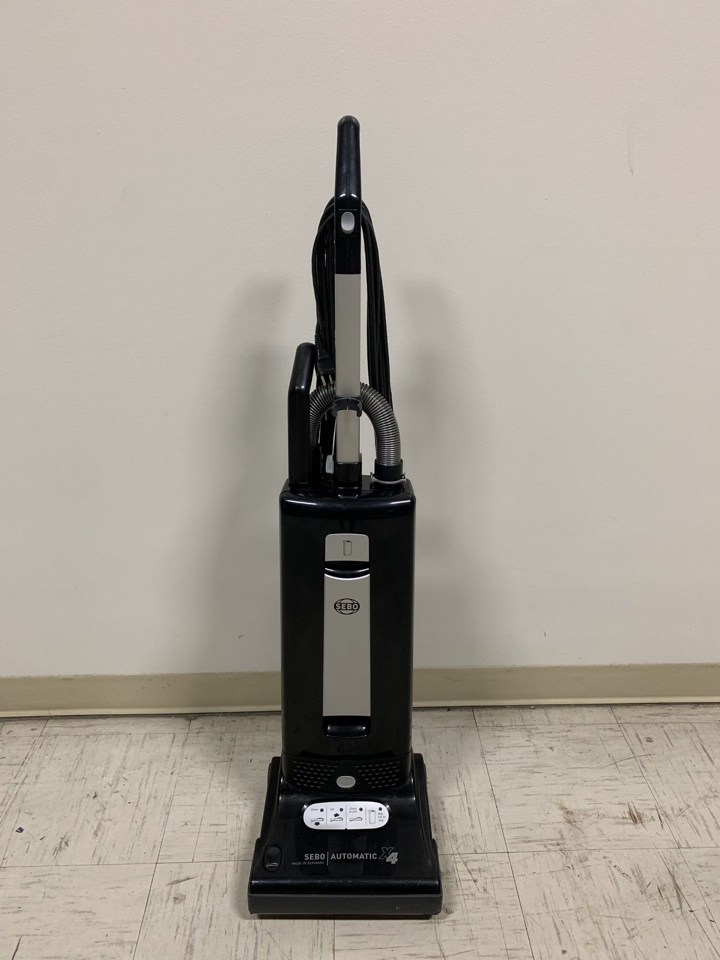 Sebo Vacuum Automatic X4