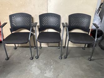 Office chairs with arm rest