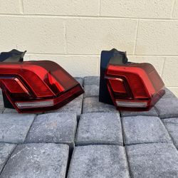 VW Tiguan Tail Light 2018, 2019, 2020, 2021, 2022, 2023, OEM Origibl VW Tiguan Tailight, passenger side , Oem 