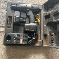 Craftsman 3/8 Drill Driver W/ Charger, Batt. And Case