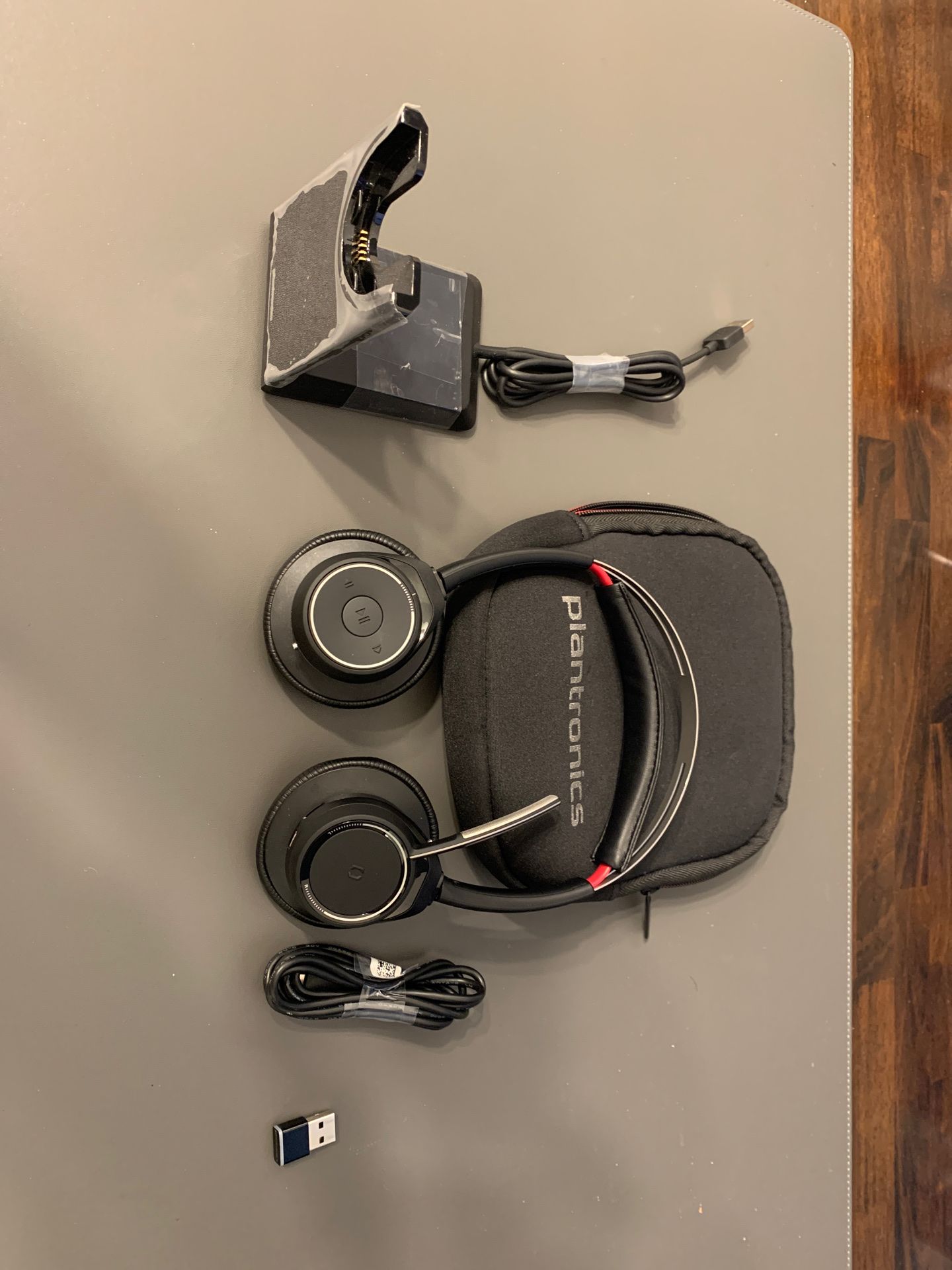 Plantronics Voyager Focus UC Wireless Headphones