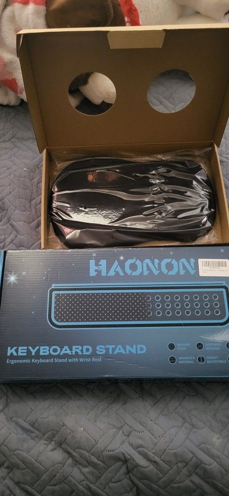 Keyboard Stand And Mousepad