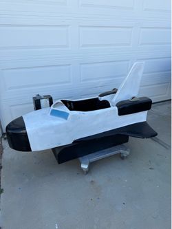 Kiddie ride spaceship rocket vintage