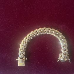 Cuban Link Bracelet 10k 