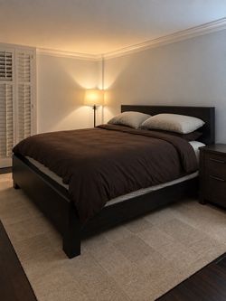King Wood bed frame