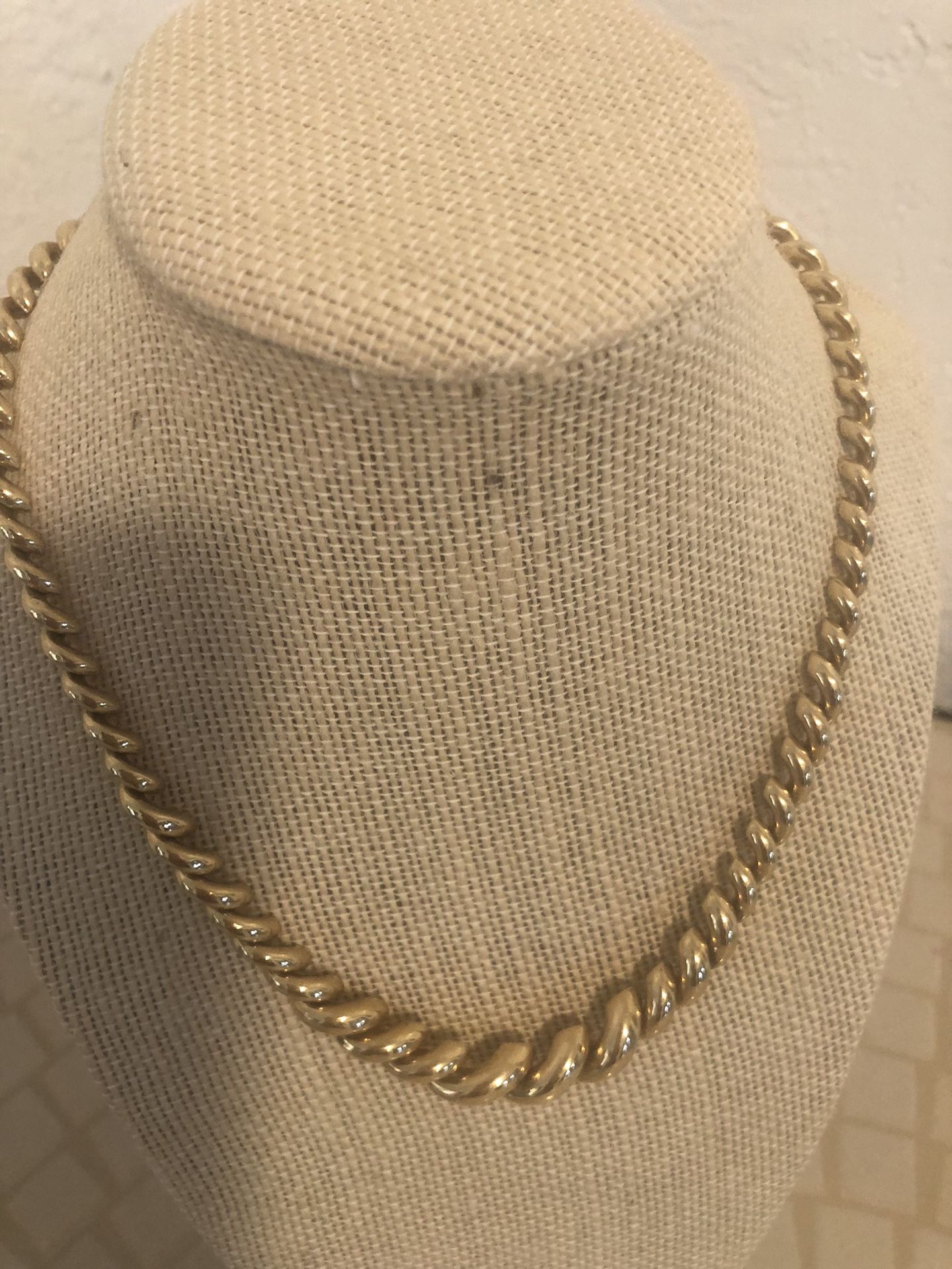 14k Gold Choker 26 Grams