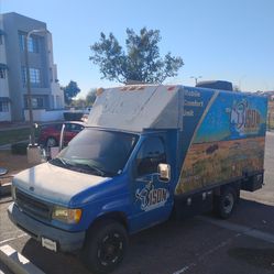 Ford E(contact info removed) Box Truck PROJECT OR FIXER HAULER
