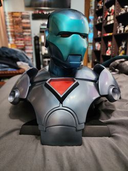Iron Man Stealth legendary scale bust