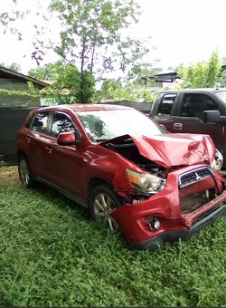 2015	Mitsubishi	Outlander parts only