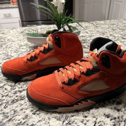 Jordan Retro 5 (Dunk On Mars) 2023