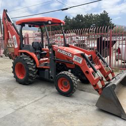 2020 Kubota M62 Backhoe / Skip Loader