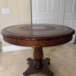 Accent Table