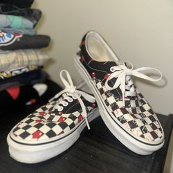 Vans x It Shoes 