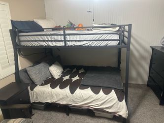 Bunk bed Full over Queen