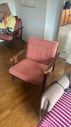 Pink arm chair