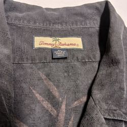 Tommy Bahama Mens Short Sleeve Button Up Shirt
