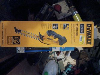 DEWALT 20V 8" HEDGER