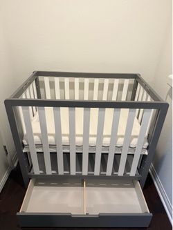 Mini Convertible Crib