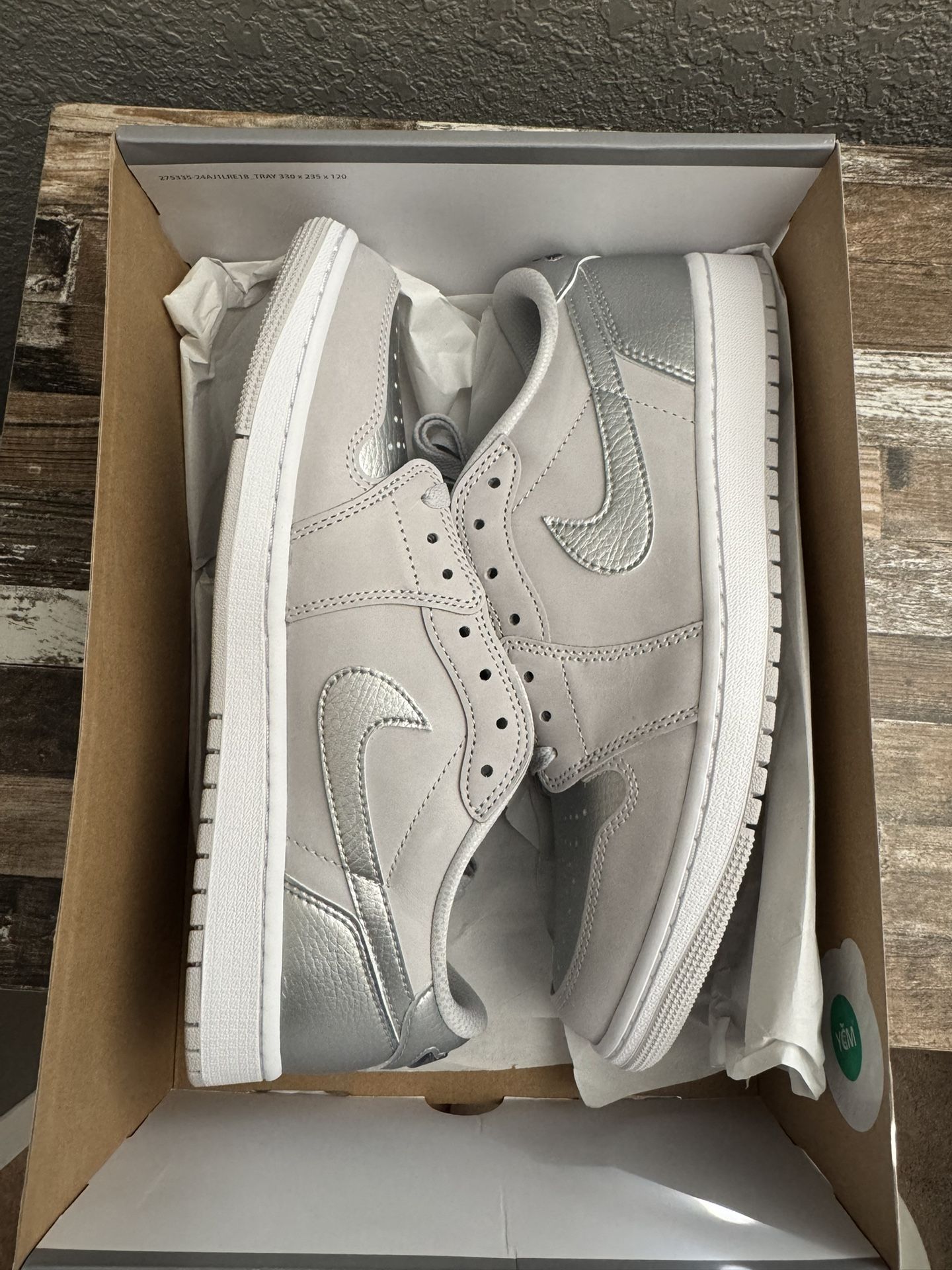 AIR JORDAN 1 RETRO LOW OG