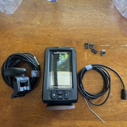 Hummingbird fish finder