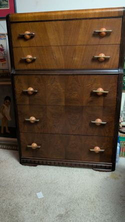 1930's Art Deco Doernbecher Birds Eye Maple Water Fall Design Bedroom  Set