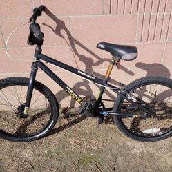 20" Free Agent Champ Boy's Bmx Bike