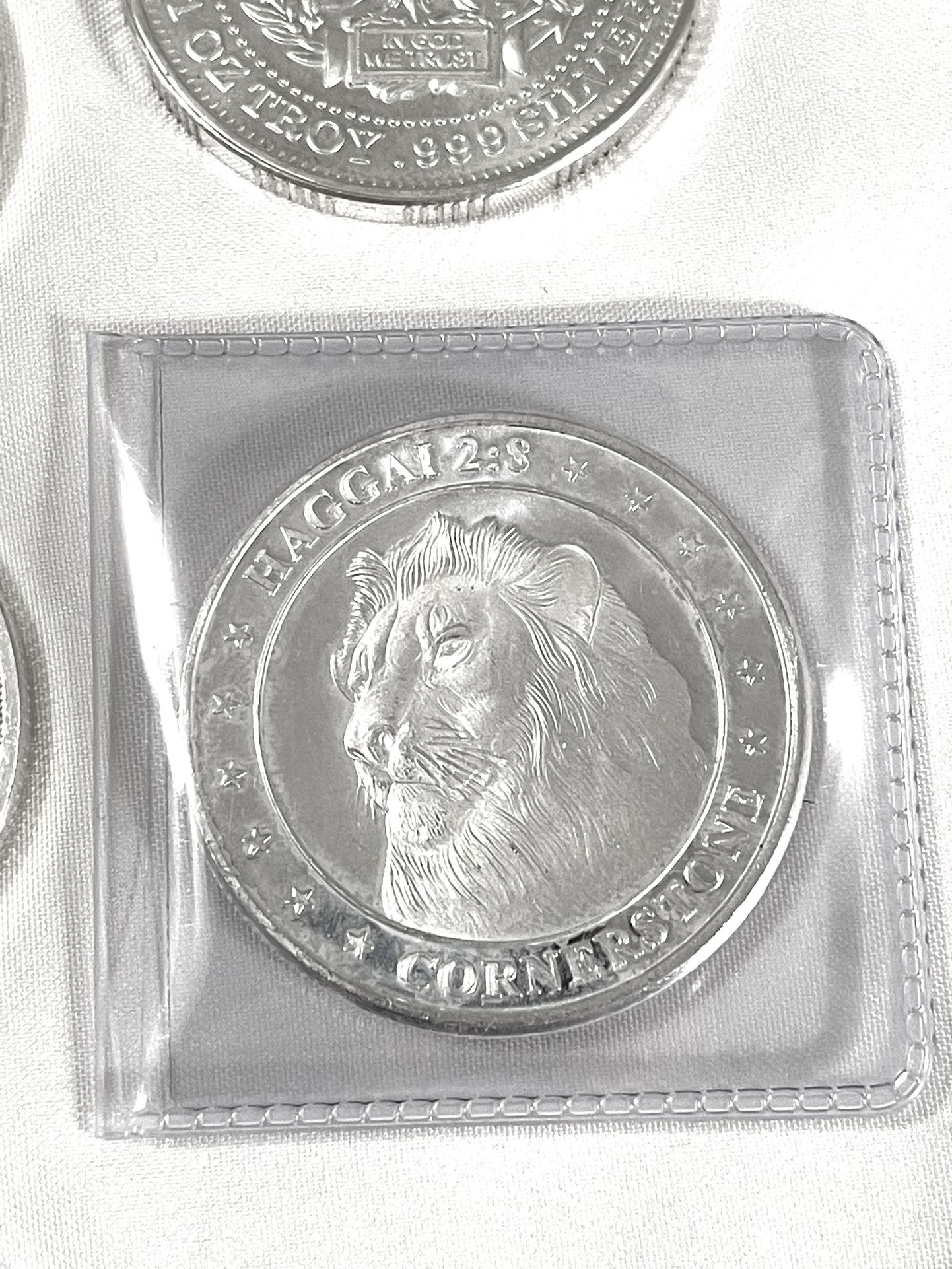 In Great Condition (14) .999 Fine Silver 1 Troy Oz Each Different Designs Silver Rounds & 1987 Issue “We The People” Liberty Silver Dollar Proof
