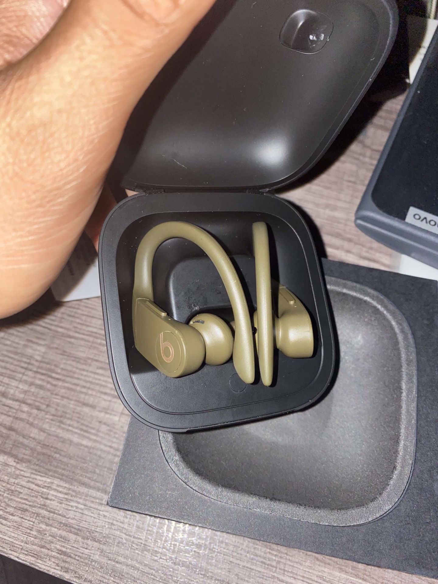 Powerbeats pro