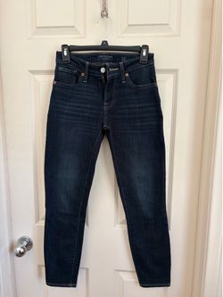 Lucky Brand Dark Jeans, 4/27