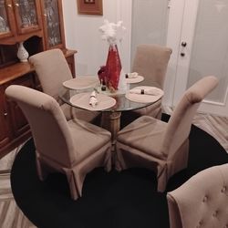 Glass Top Dining Room Table And Four Chairs Includes Everything