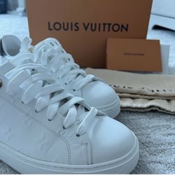 Louis Vuitton White Time Out Sneakers Size 8