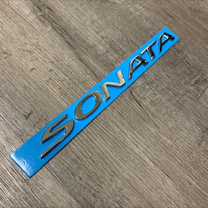 Hyundai Sonata trunk emblem letters badge decal logo rear symbol