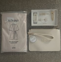 MISS TO MRS Silky Smooth Satin Kimono Robe and Accessories Set - Pink and Cream