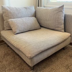 Grey Corner Sectional Chair - Excellent