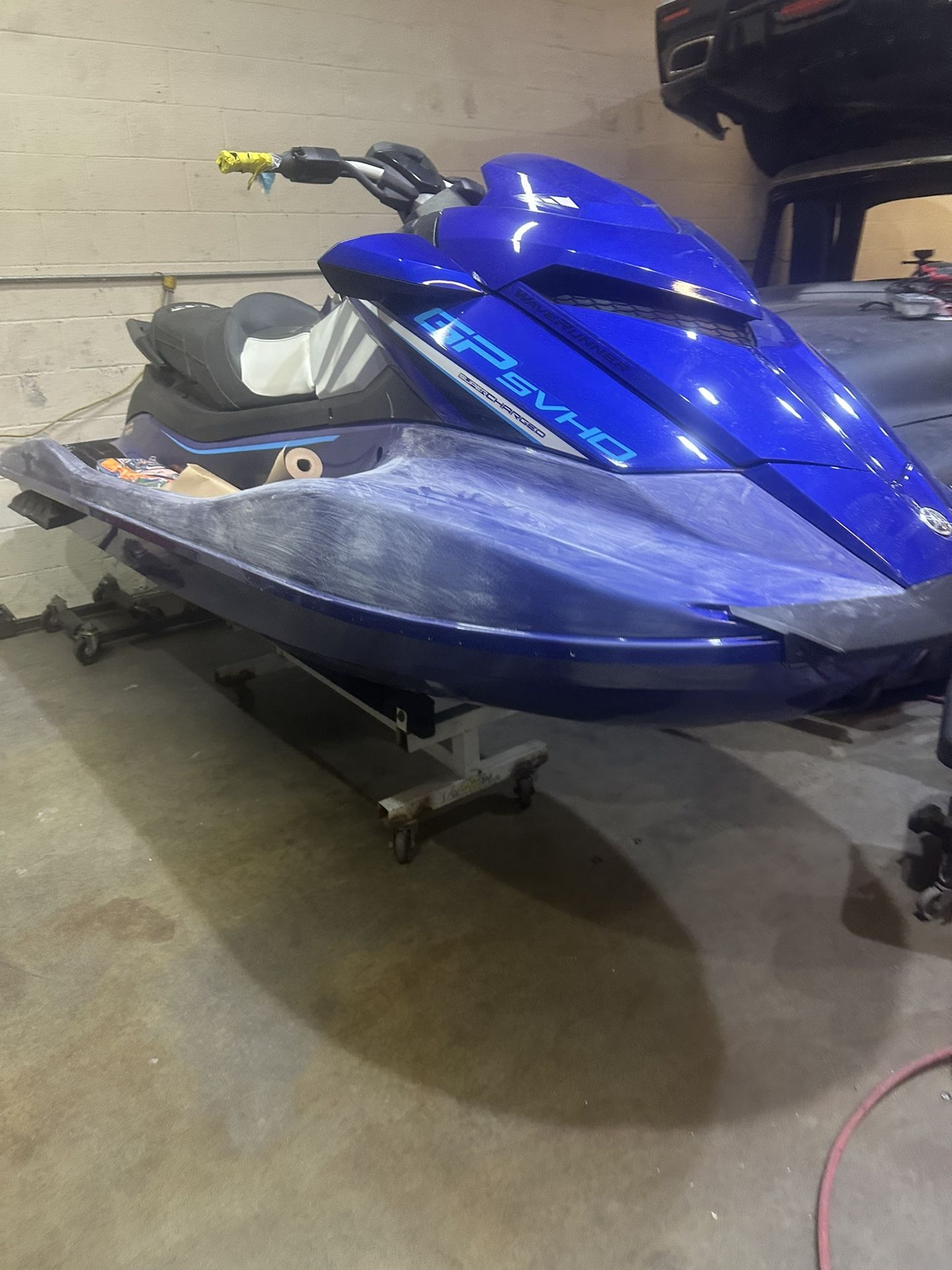 Jetski Fiberglass Refinish