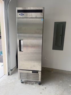 Atosa Commercial Refrigerator Reach-In 1 Door 19 Cu Ft Stainless Steel – Like New