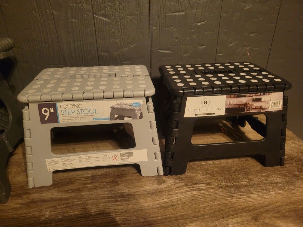 9" Folding Step Stools